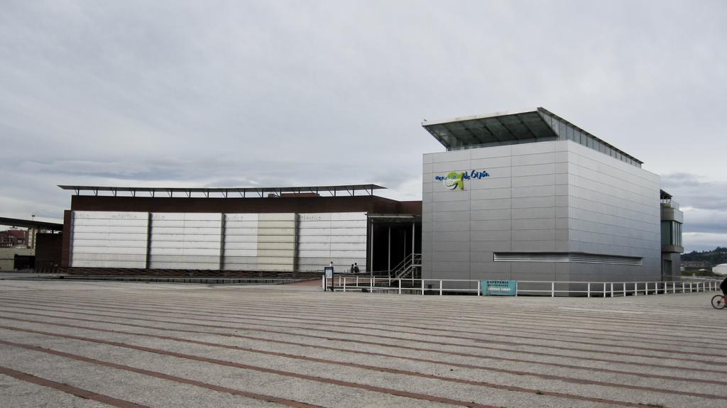 Espacio Gijon Poniente Εξωτερικό φωτογραφία